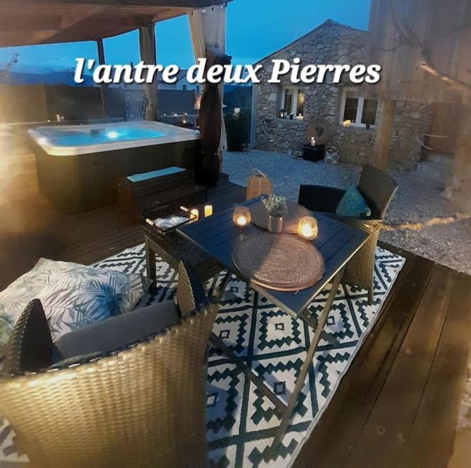 L'Antre Deux Pierres, Romantisme, Jacuzzi Exterieur, Plateau Dinatoire Bouyon Ngoại thất bức ảnh